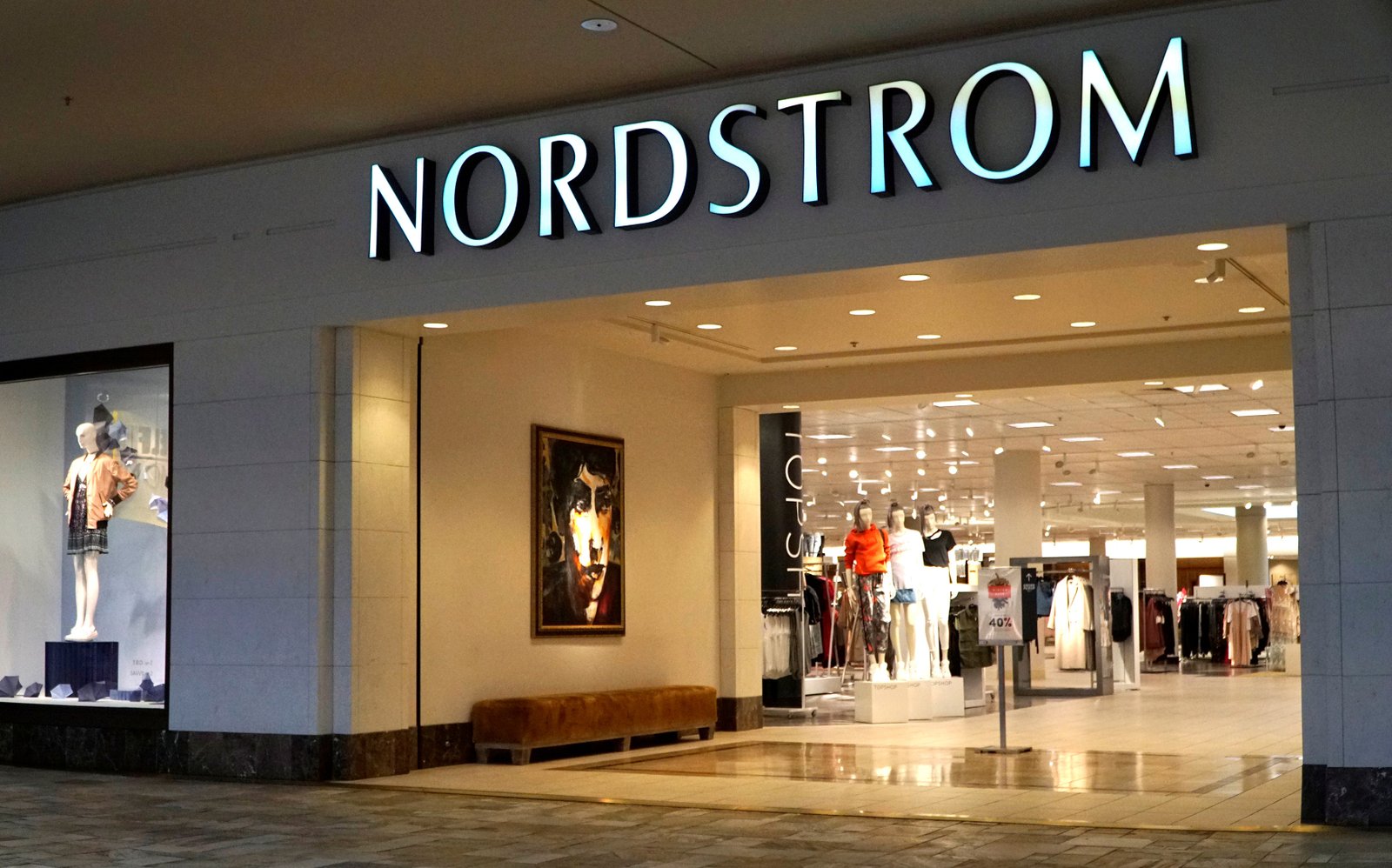 Nordstrom Shares Tumble 10% Following Retailer's Cautionary Outlook for 2024 Sales